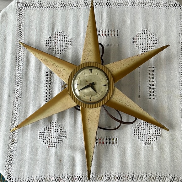 Vintage Mid-Century Atomic Star Clock by Bilt-Rite 20.5 Inches - Picture 1 of 16